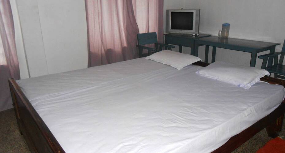 Tharappel Tourist Home, Kottayam 5